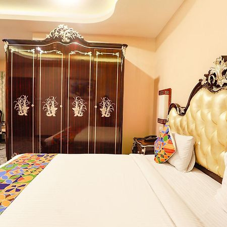 แฟ็บโฮเต็ล Nk คอร์ตยาร์ด Hotel เชนไน ภายนอก รูปภาพ