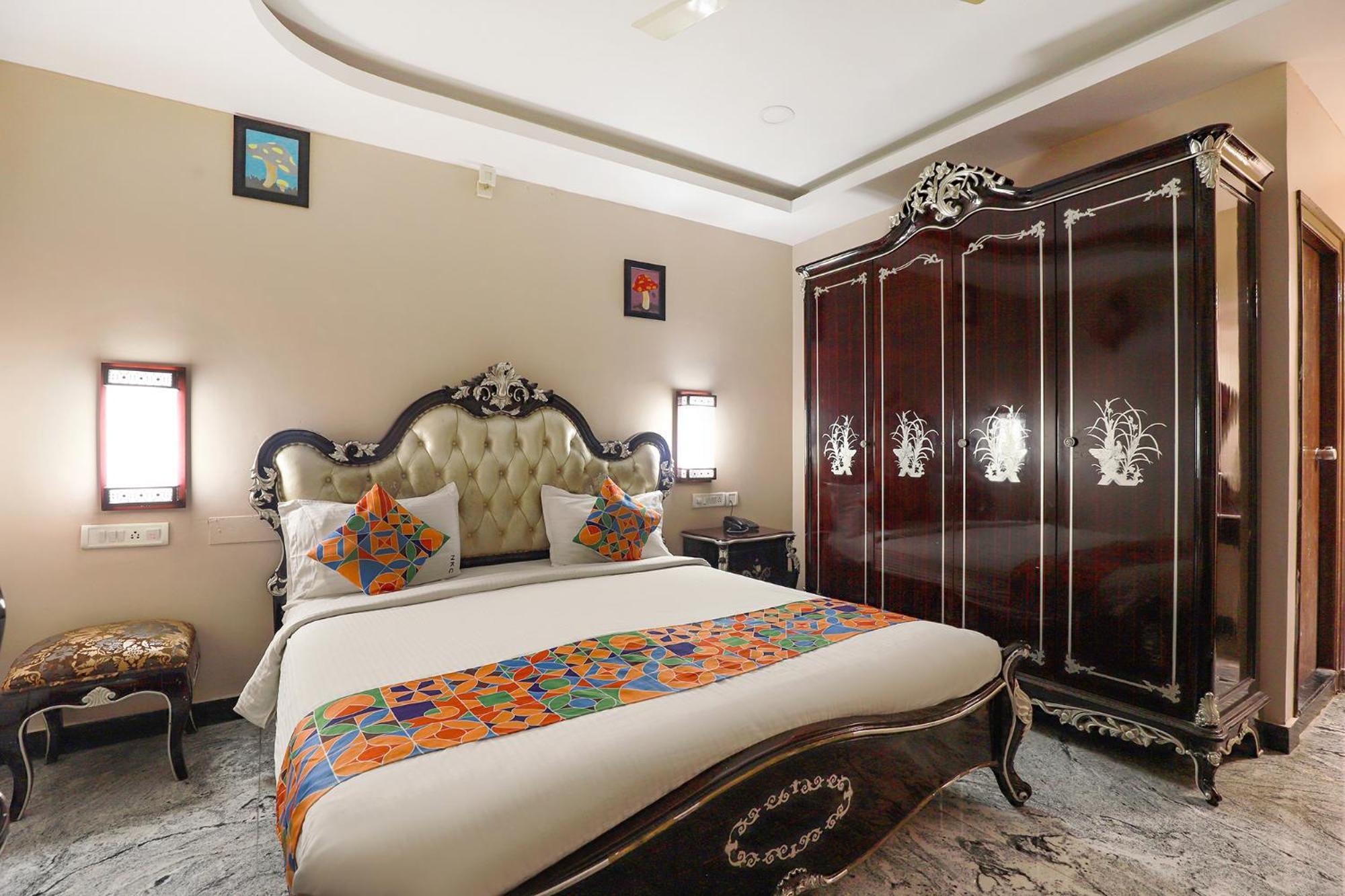 แฟ็บโฮเต็ล Nk คอร์ตยาร์ด Hotel เชนไน ภายนอก รูปภาพ