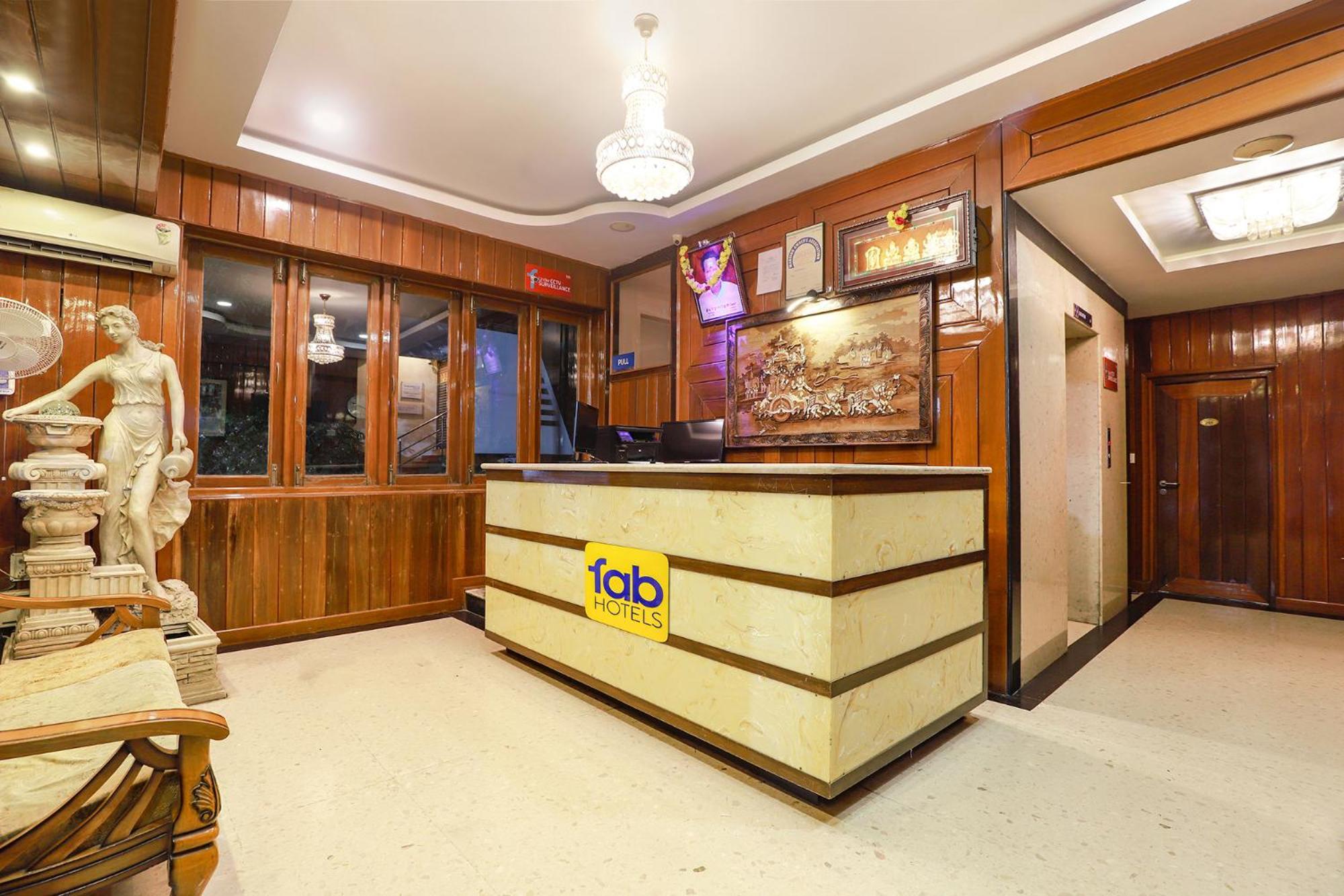 แฟ็บโฮเต็ล Nk คอร์ตยาร์ด Hotel เชนไน ภายนอก รูปภาพ