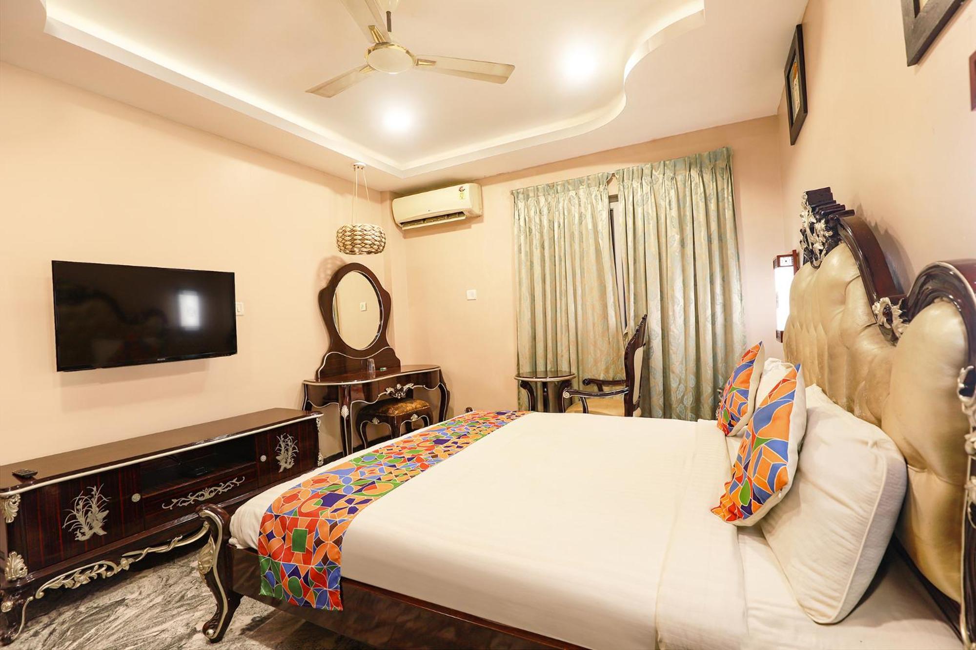 แฟ็บโฮเต็ล Nk คอร์ตยาร์ด Hotel เชนไน ภายนอก รูปภาพ